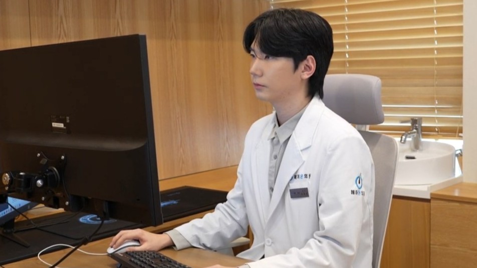 옆머리 숱은 왜 뒤늦게 눈에 띌까요